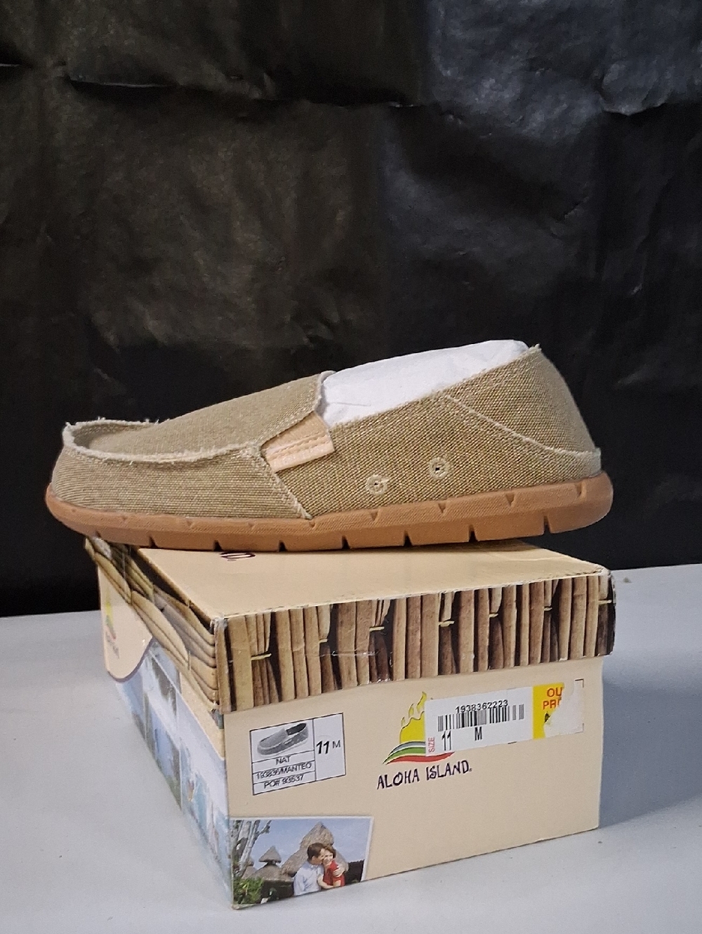 NWT Womens Aloha Island Manteo Natural Shoes